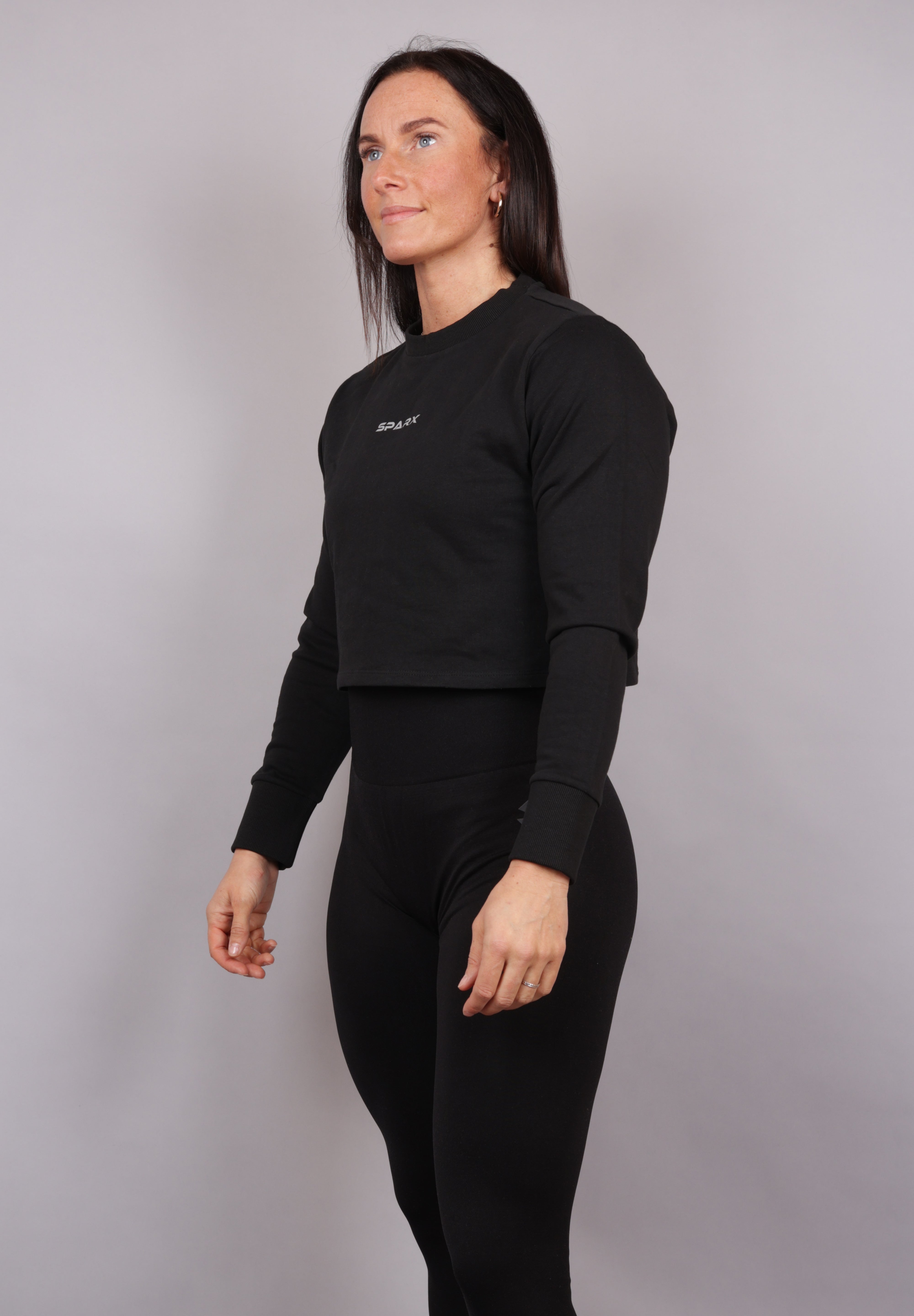 Crop top langermet svart - Sparxwear